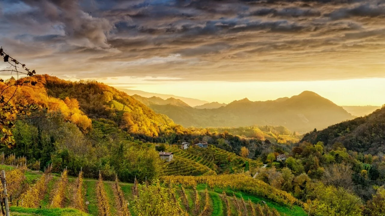 Best in Travel 2027: Lonely Planet destaca Veneto e velejadas nas Ilhas Eólias
