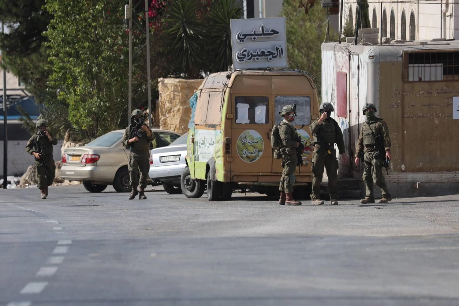 Blitz do IDF na Cisjordânia: 15 detidos após ataque em Hebron