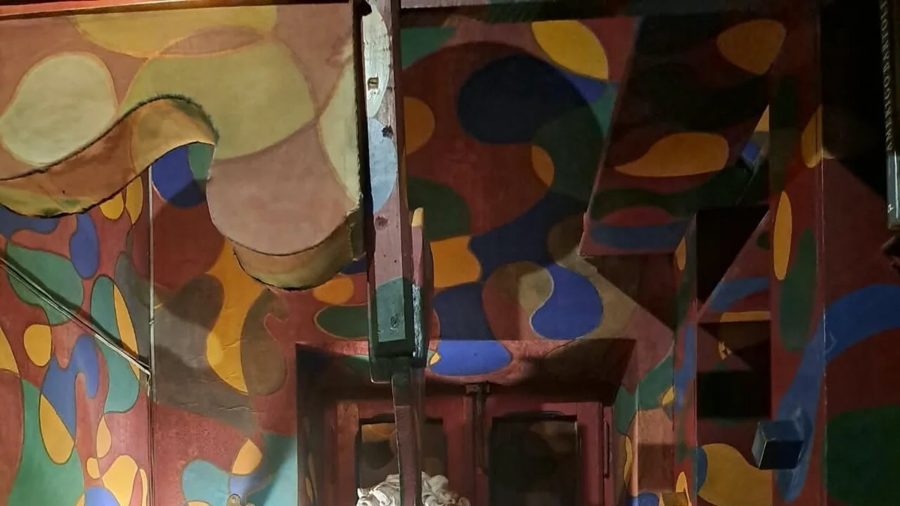Casa Balla se reabre com o retorno do studiolo vermelho e das salas amarela e verde