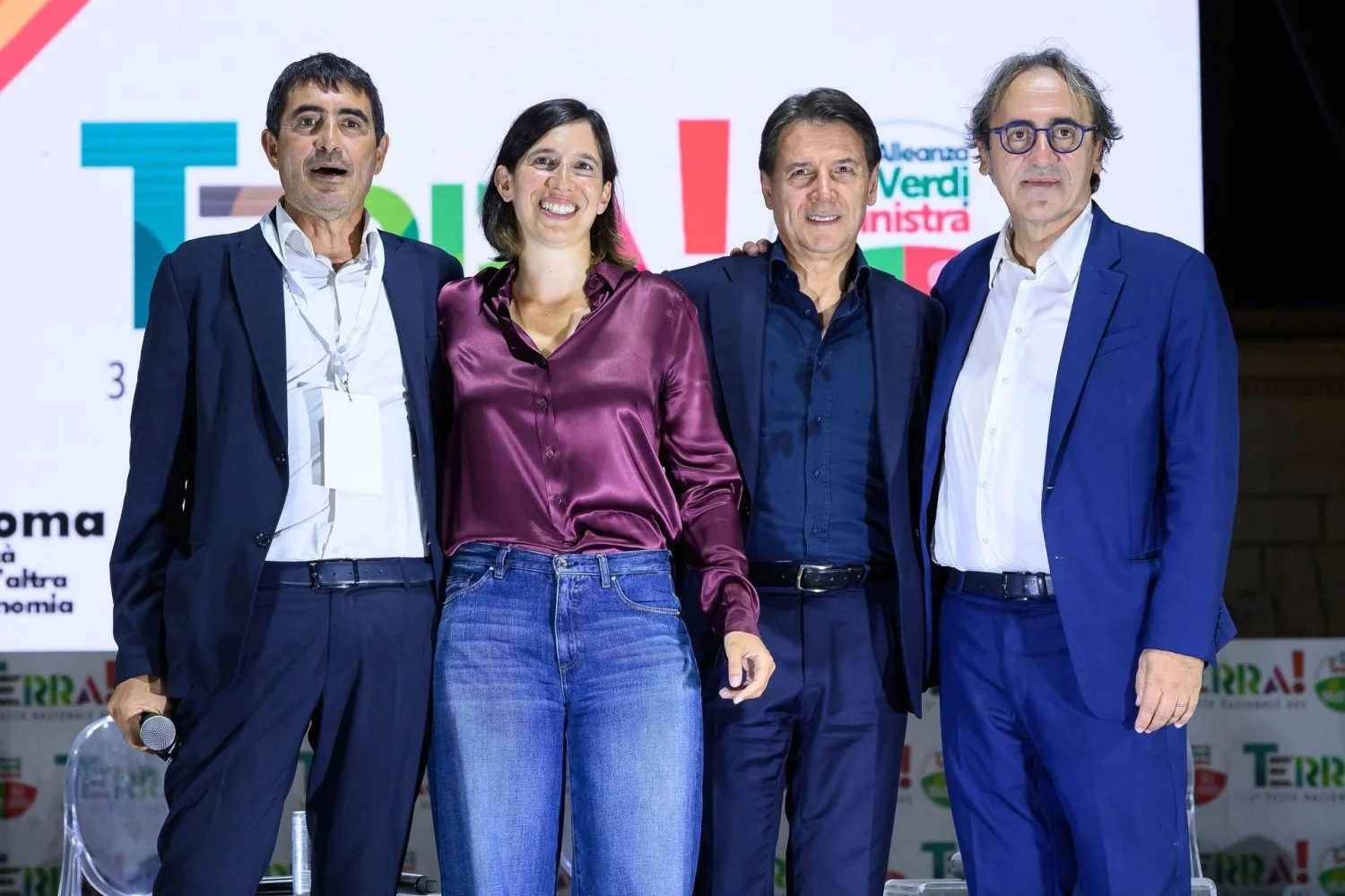 Centro-esquerda acelera: Schlein, Conte e AVS fecham programa em novembro e primárias até fevereiro