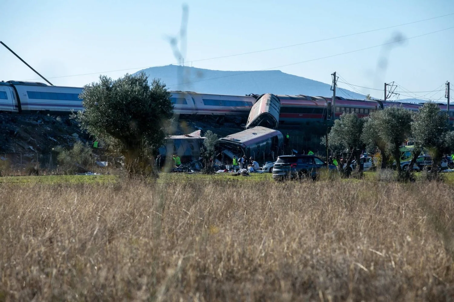 Colisão de trens em Toledo: hipótese de erro humano e 46 mortos em sinalização falha