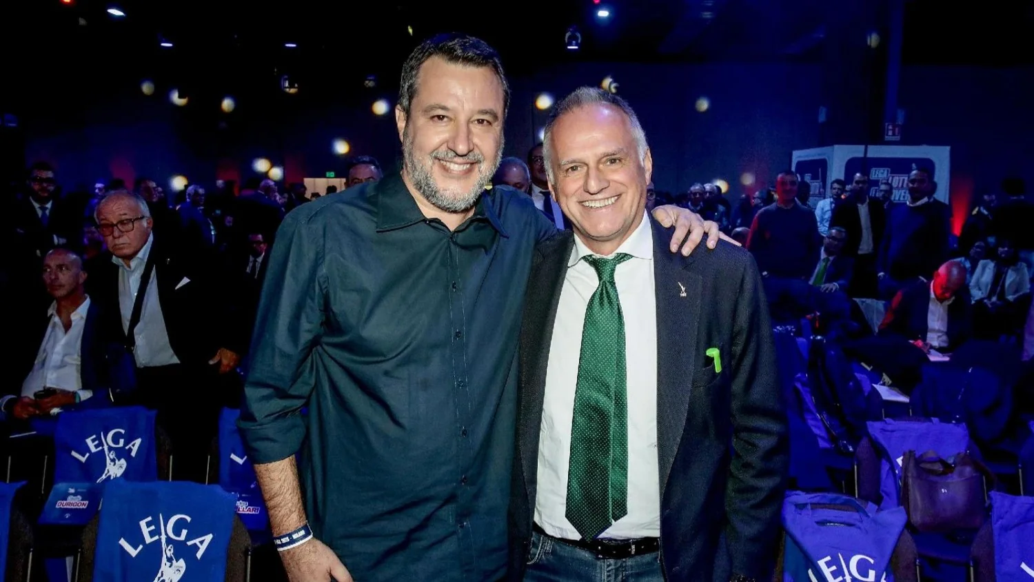 Congresso extraordinário da Lega em Milão: Salvini busca recondução, Garavaglia apresenta desafio