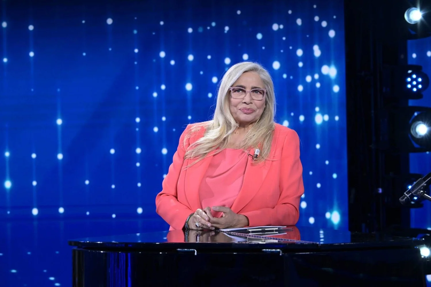 Domenica In: Mara Venier recebe Pooh, debate Garlasco e conecta o entretenimento ao Foro Italico
