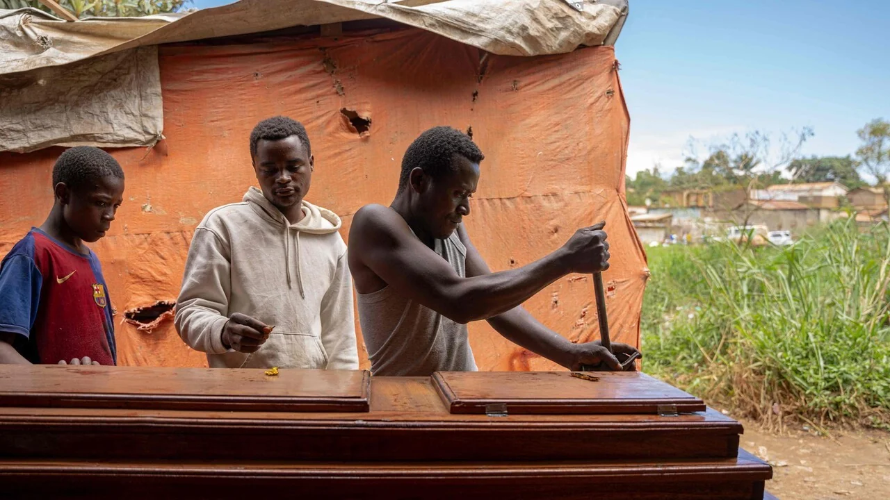 Ebola ultrapassa 10.000 casos na África: República Democrática do Congo segue como epicentro