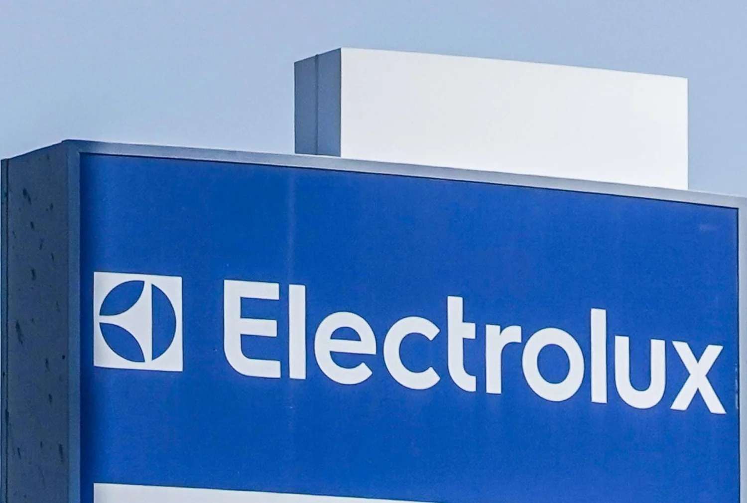 Electrolux divulga novo plano até outubro: sem demissões, 1.250 saídas voluntárias e €90M para Cerreto d'Esi