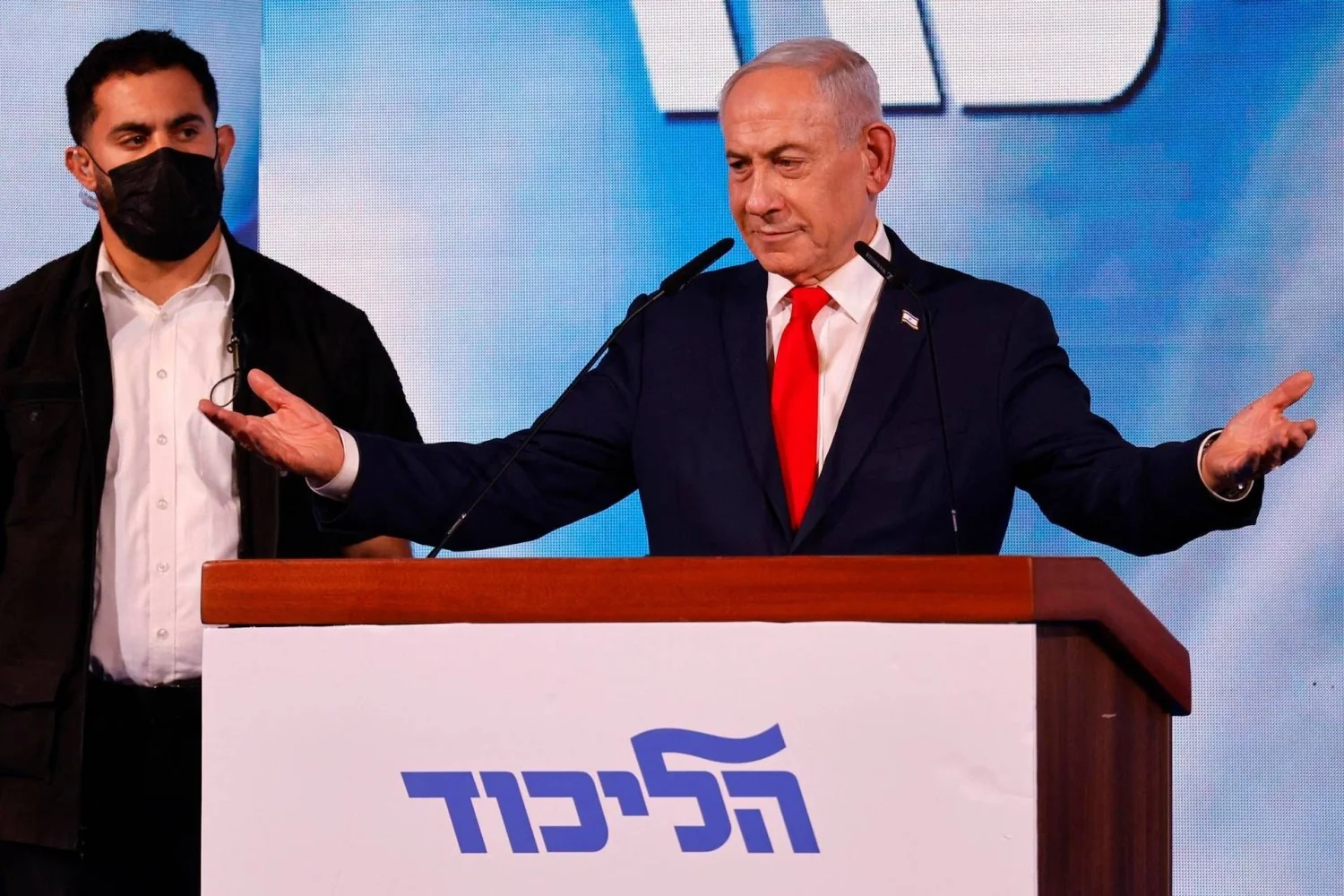 Eleições em Israel: bloco de Netanyahu soma 53 assentos, permanece sem maioria