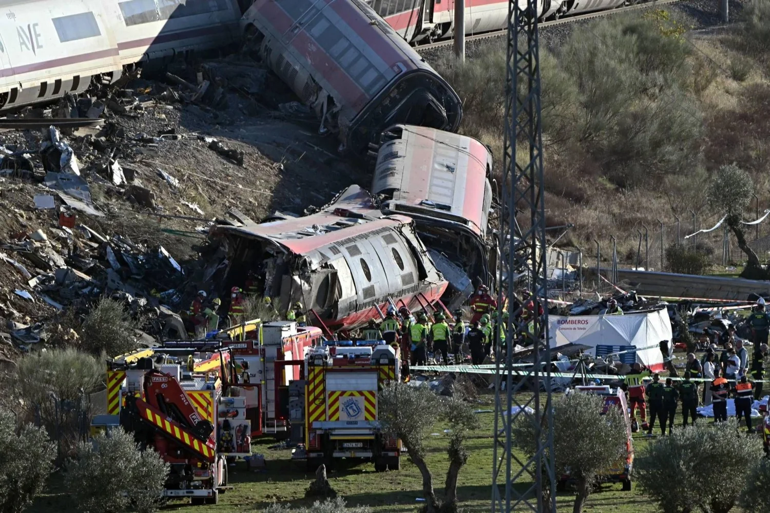 Incidente ferroviário em Urda reacende crise política na Espanha a um mês das eleições