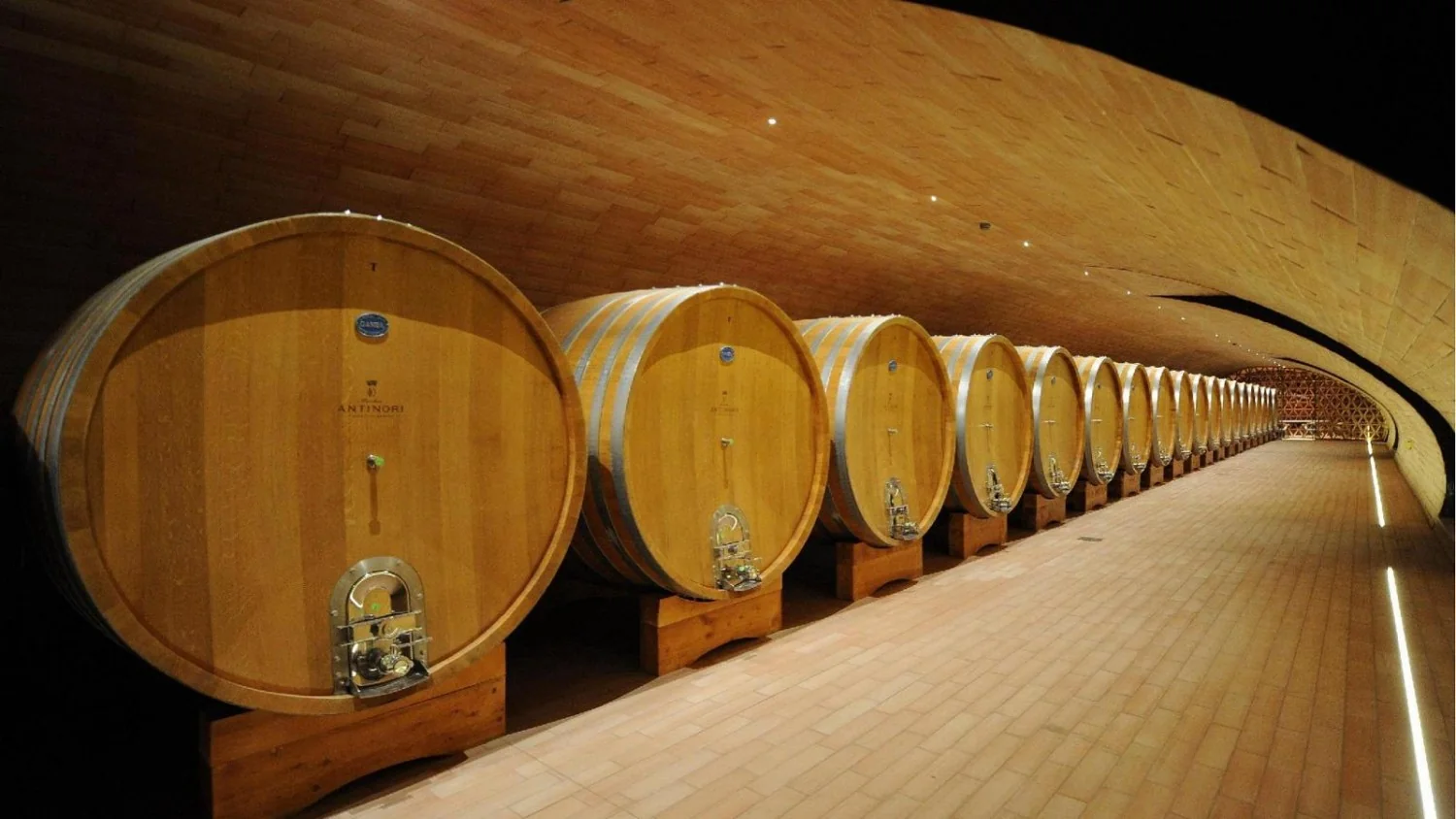 Maxi furto de 30 mil garrafas na Marchesi Antinori em Cortona rende €5 milhões