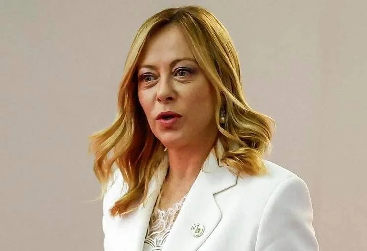 Giorgia Meloni registra marca vocal na UE para frear clonagem por IA