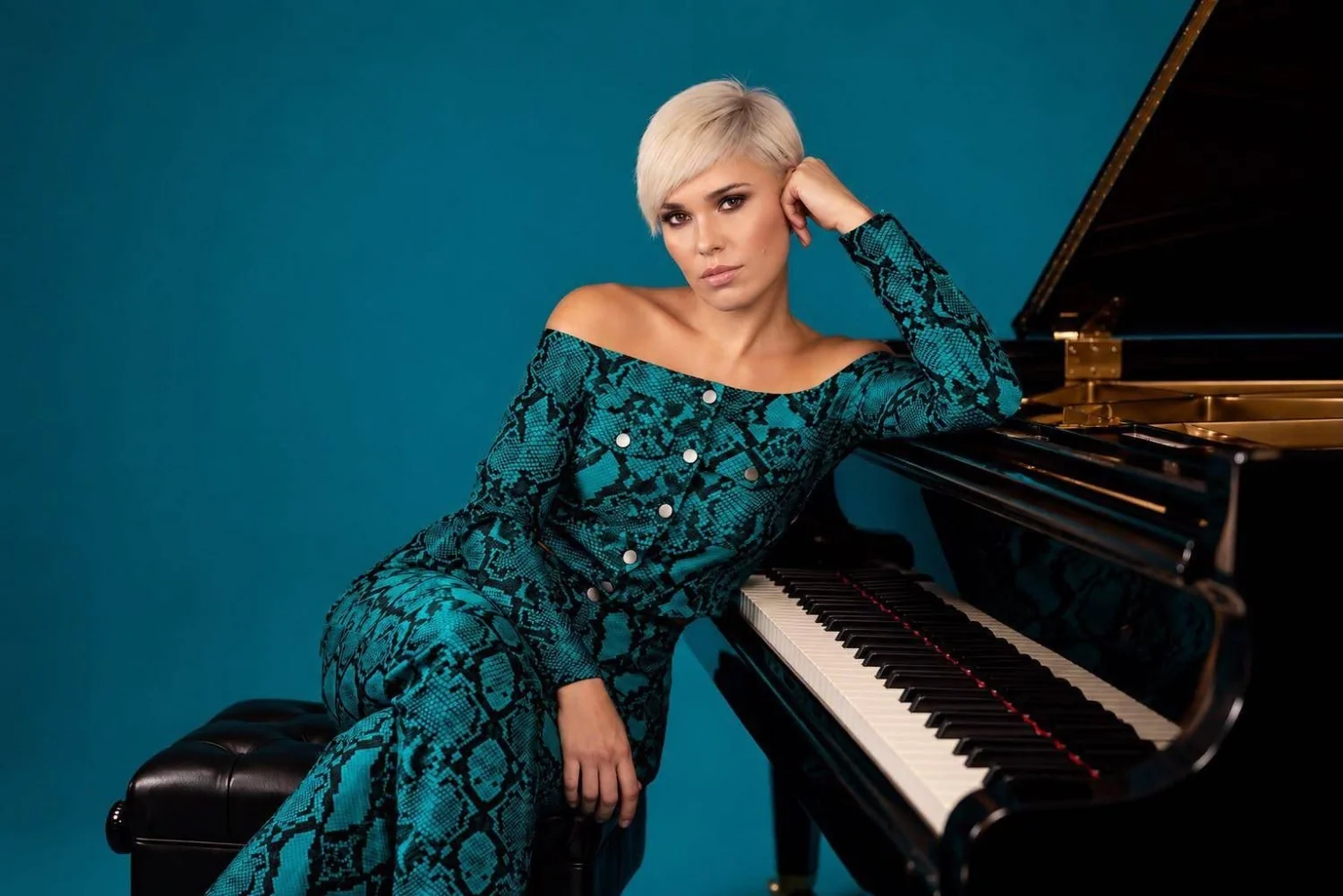 Giulia Mazzoni volta a Nova York com 'American Tapes' e uma musicassetta limitada