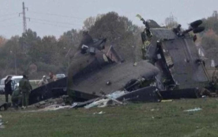 Helicóptero CH-47 do Exército italiano cai em Brčko durante missão Eufor Althea; 3 mortos e 12 feridos