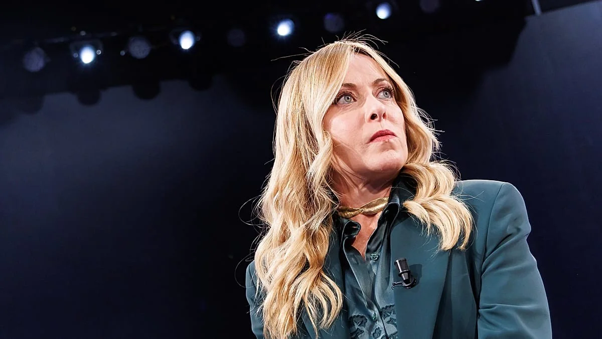 «Io sono Giorgia Meloni» virou marca registrada: o passo estratégico contra deepfakes e IA