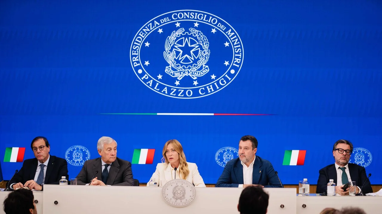 Governo anuncia mais fundos à saúde em 2027, mas sindicatos alertam: 'só no papel'