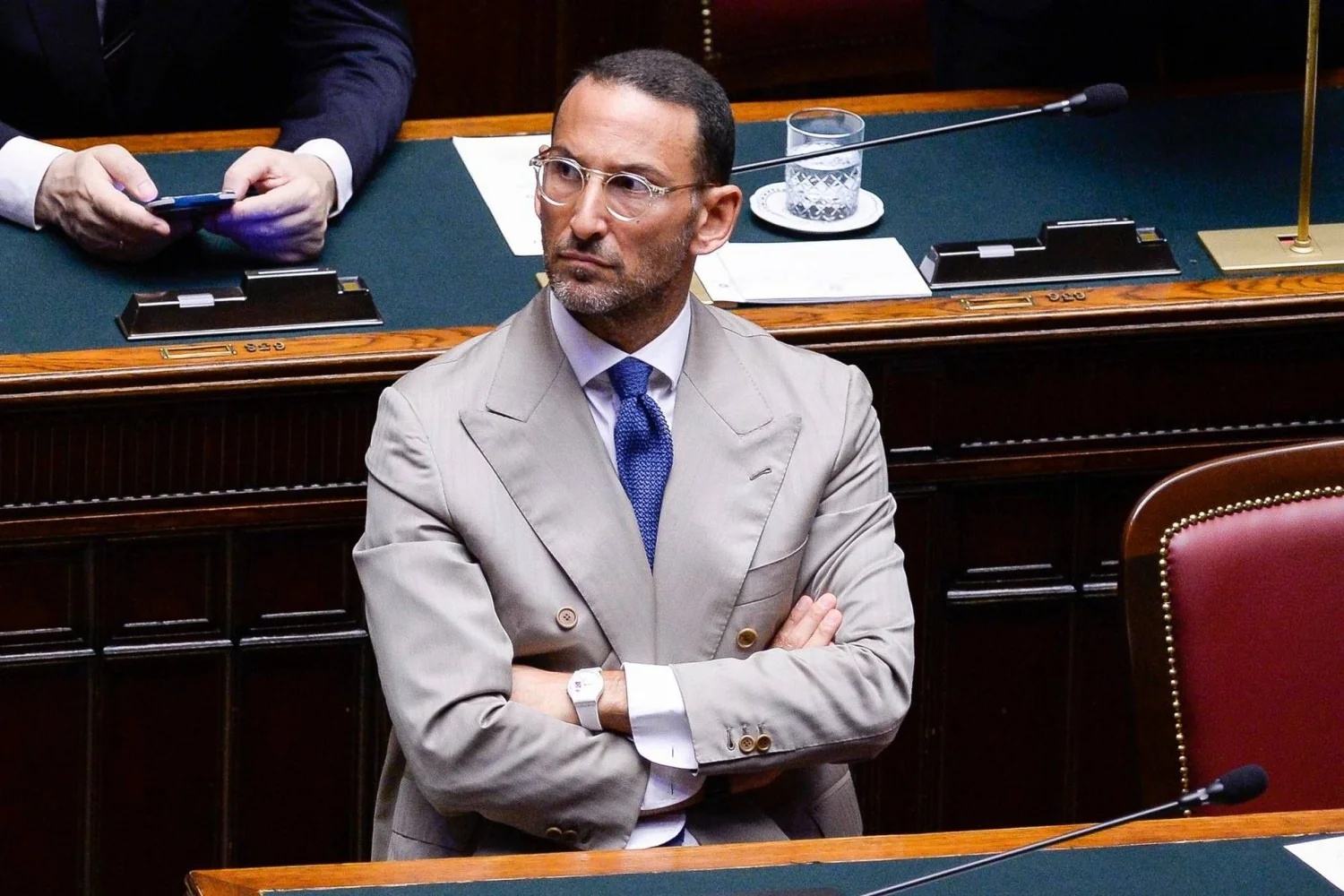 Manobra de €26 bilhões: Freni descarta 'assalto' no Parlamento e afasta punição aos bancos