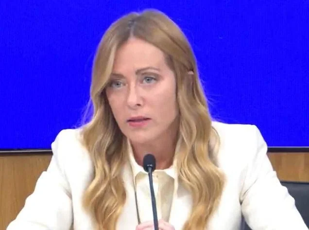 Manobra orçamental de Meloni: CDM aprova lei de 26 bilhões entre coesão política e aviso sobre Ucrânia
