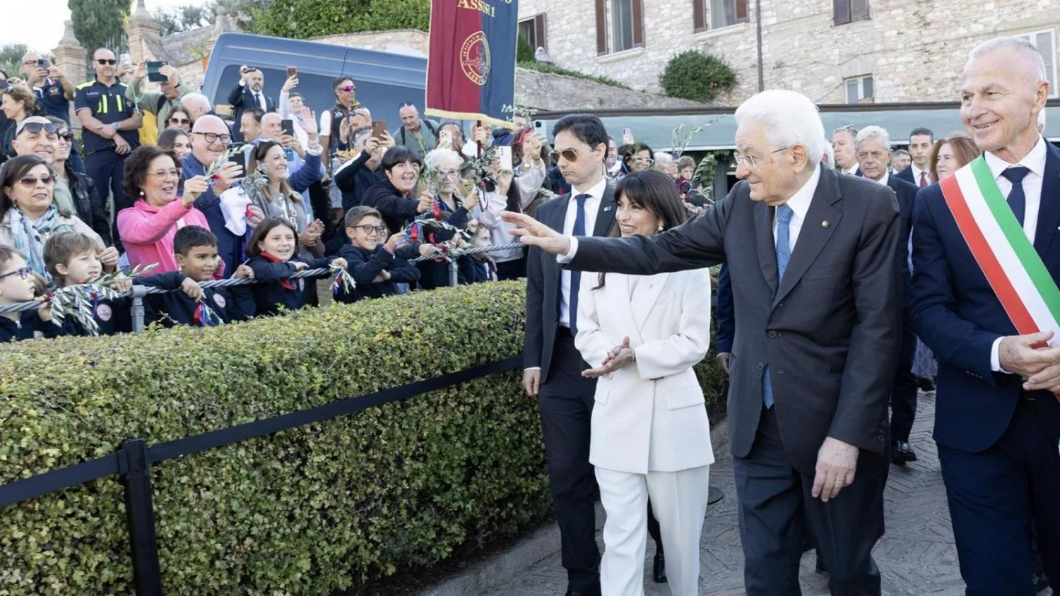 4 de outubro: Mattarella em Assis convoca o 'sol de São Francisco' como caminho para a paz