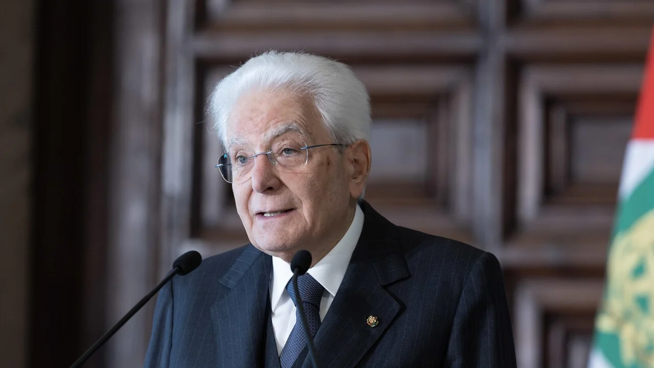 Mattarella: inaceitável que dificuldades econômicas criem obstáculos ao tratamento oncológico