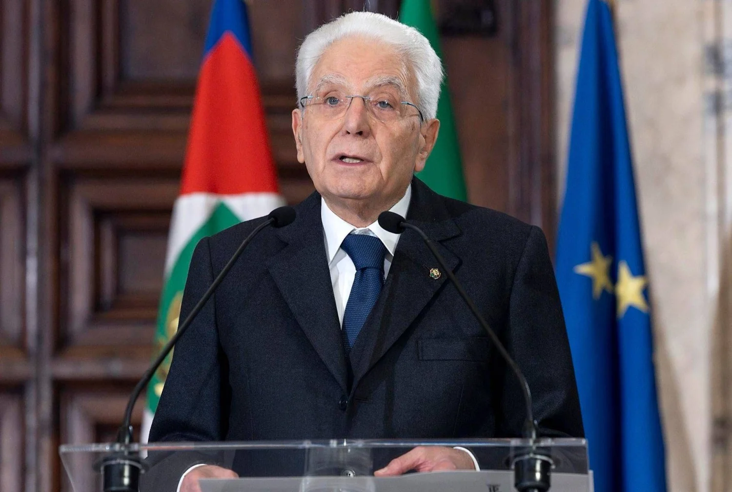 Mattarella no Quirinale: “O trabalho é veículo de democracia e coesão social” — Salários dignos não são custo