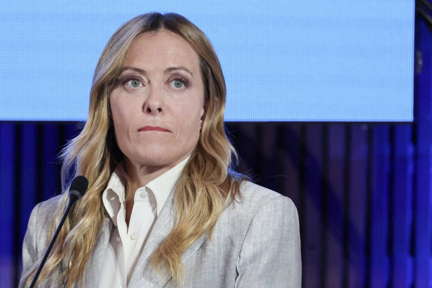 Meloni em Spalato: pronta a intervir sobre as accise e serena sobre a legge elettorale