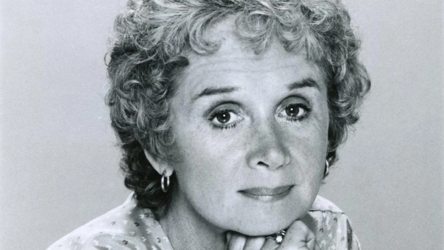 Morre Barbara Barrie, a caracterista premiada em Cannes e indicada ao Oscar, aos 95 anos