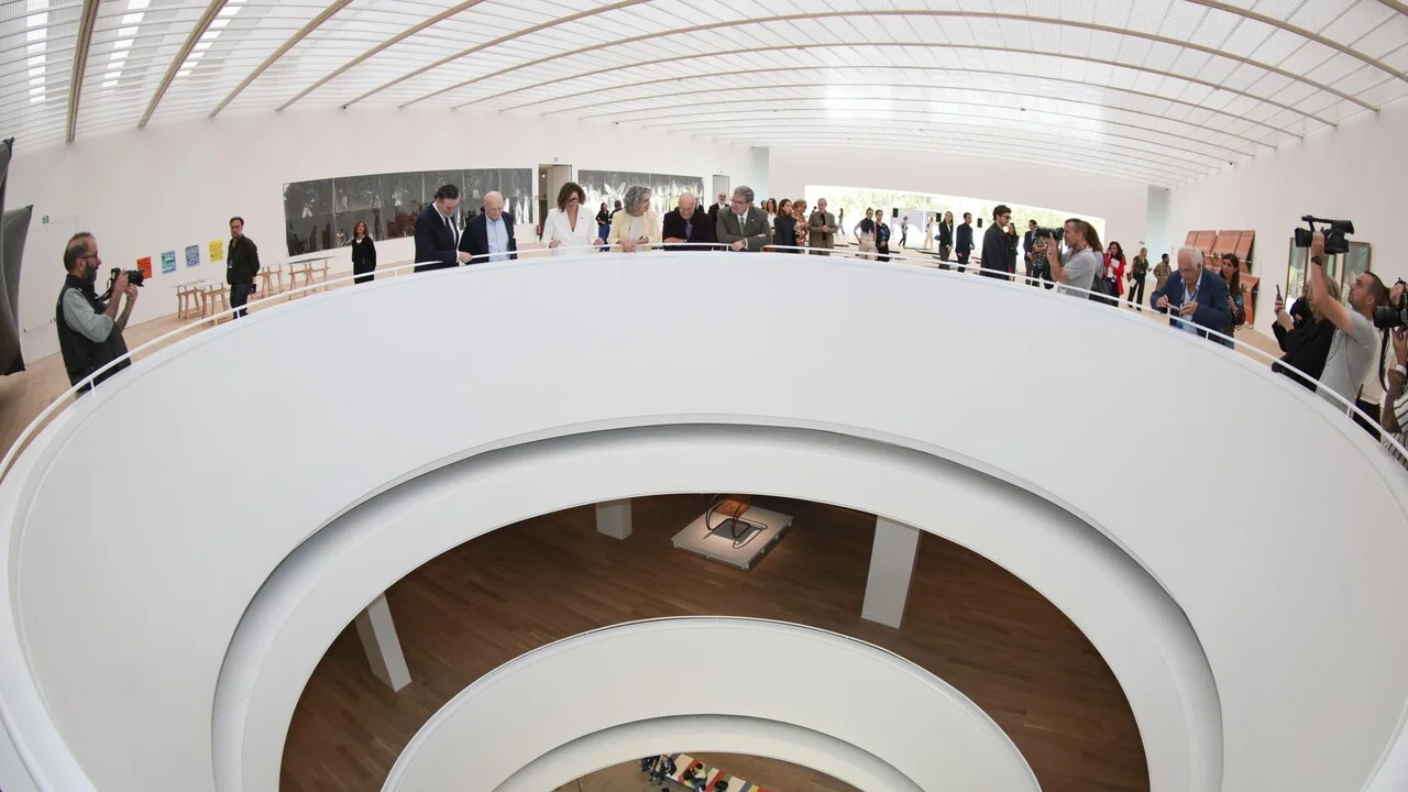 Agravitas de Norman Foster: a nova vida suspensa do Museu de Belas Artes de Bilbao