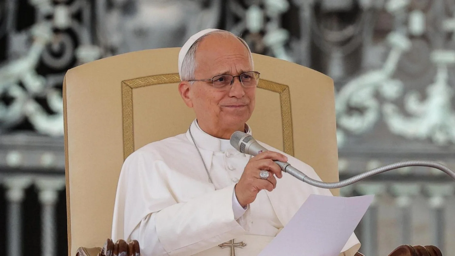 O que muda quando o Papa é hospitalizado: prerrogativas, precedentes e protocolos do Estado Vaticano