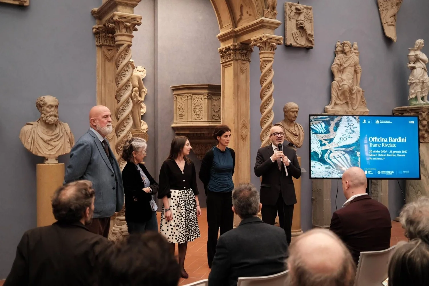 Officina Bardini: os têxteis, tapetes e arazos que revelam o império cultural de Stefano Bardini