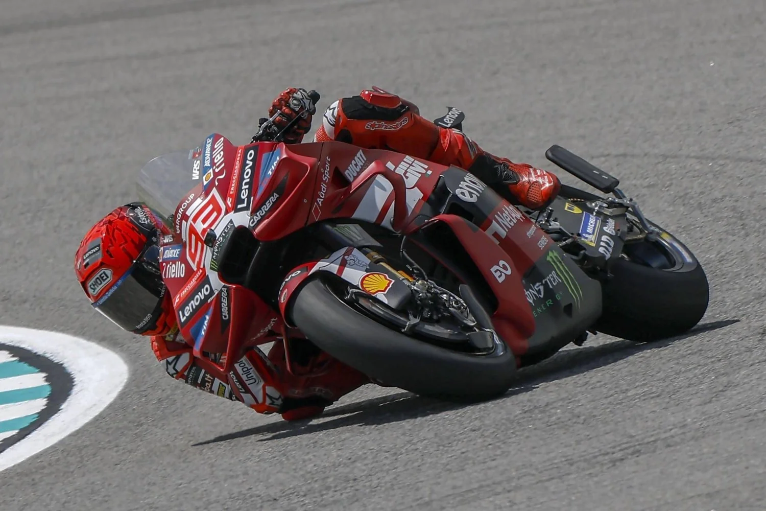 Pedro Acosta vence Sprint em Sepang; Márquez amplia liderança no Mundial de MotoGP