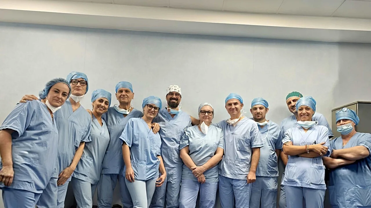 Primeiro ouvido biônico implantado em criança com surdez profunda em Fano