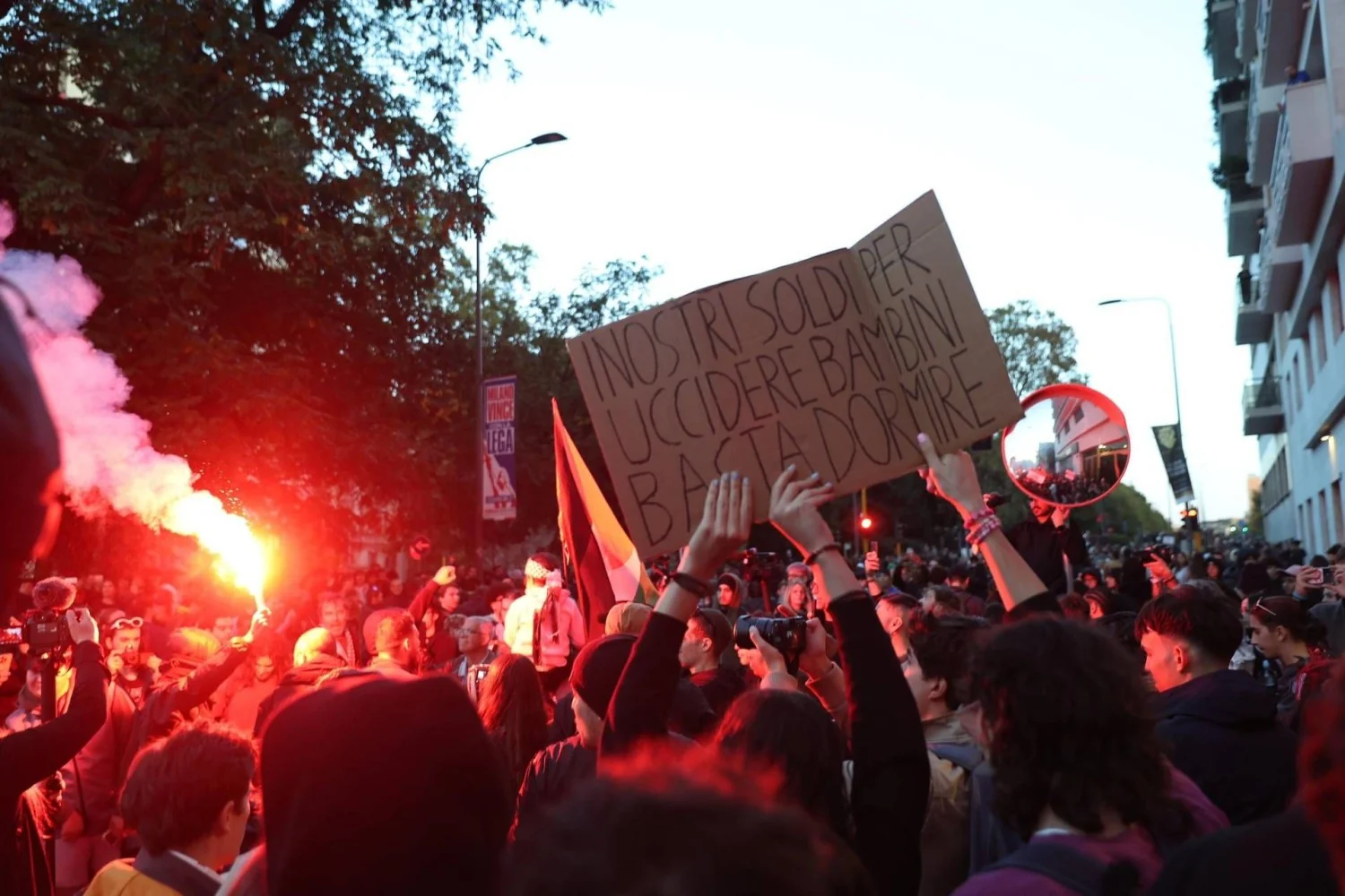 Protestos de 24 de outubro na Itália: 9 prisões, 87 denúncias e 4.292 identificados; Youssef Siher detido em Milão