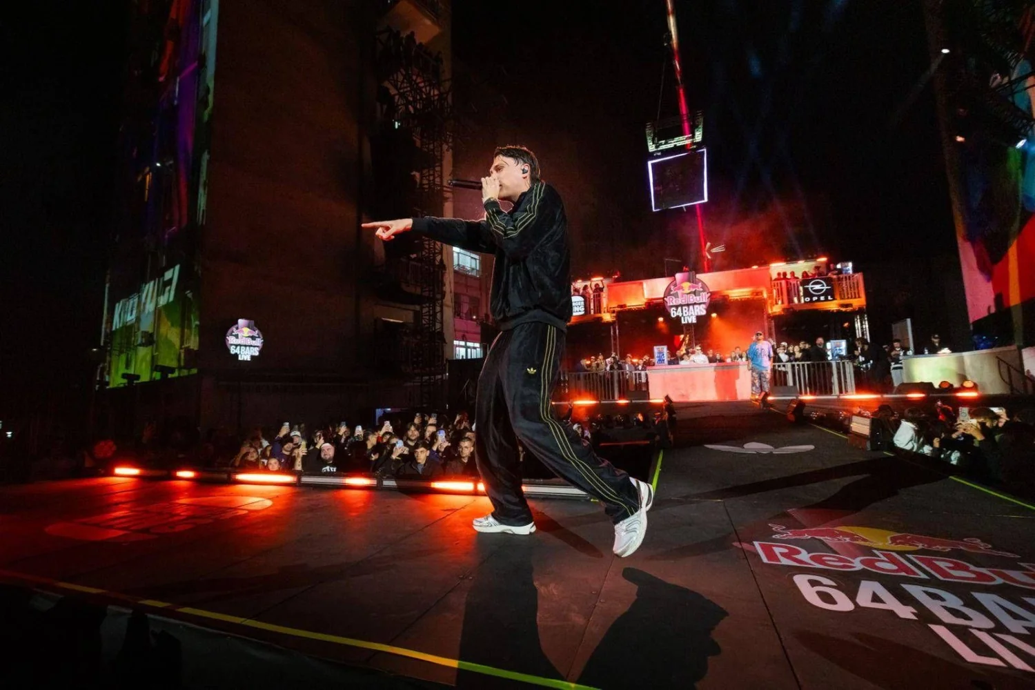 Red Bull 64 Bars Live invade Taranto: do Paolo VI às Case Bianche, uma noite de rap e urban em sold out