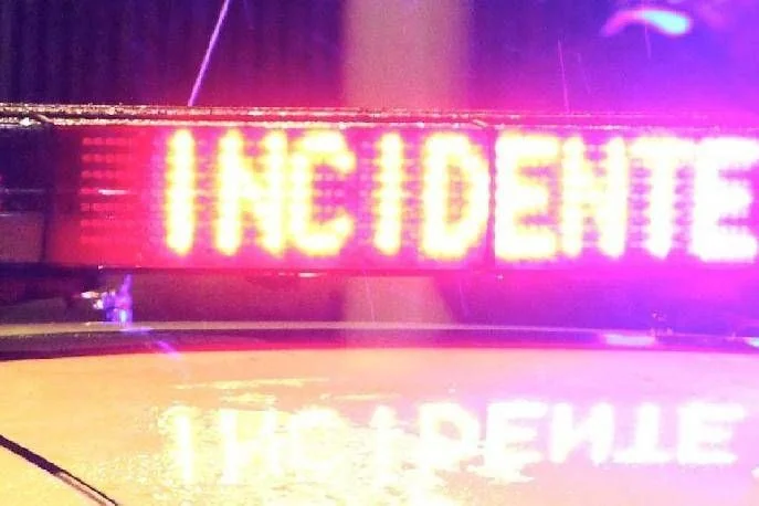 Acidente em via di Boccea, Roma: motociclista de 33 anos morre em colisão com carro e outra moto