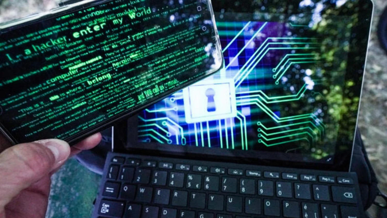 Sites institucionais e universitários na Europa ficam offline à espera de correção do PHP