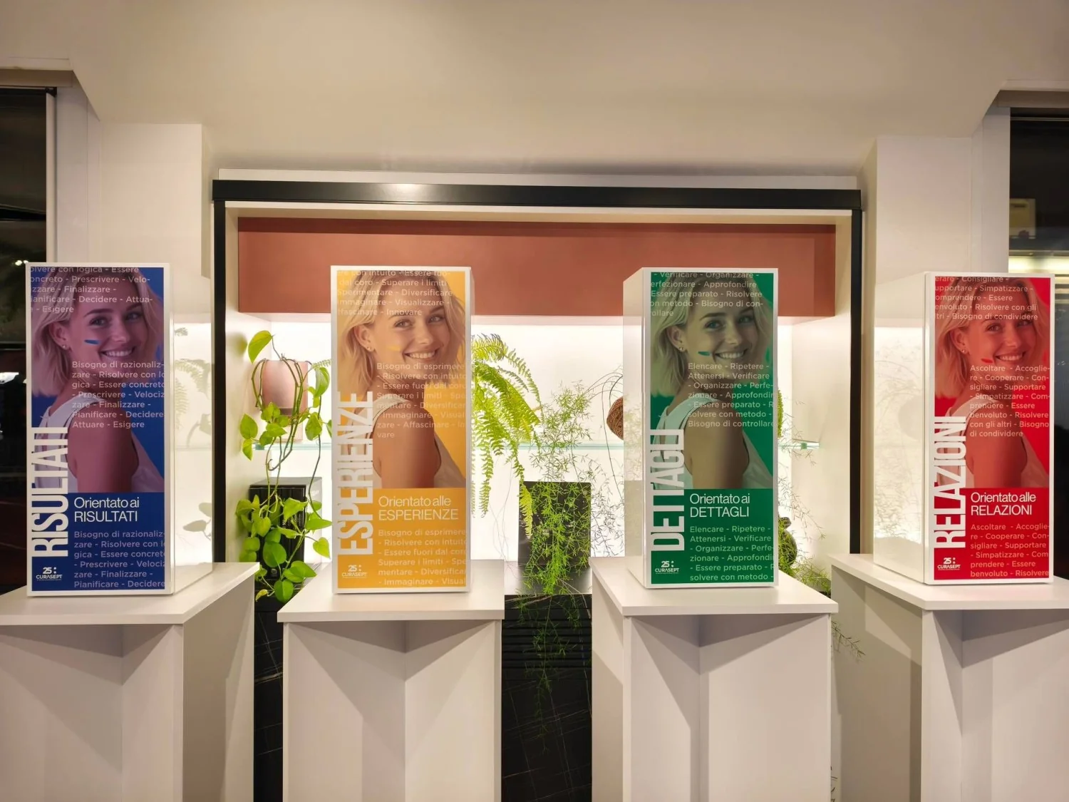 Smile routine: Curasept lança guia colorido para adaptar a rotina de cuidado do sorriso ao seu estilo