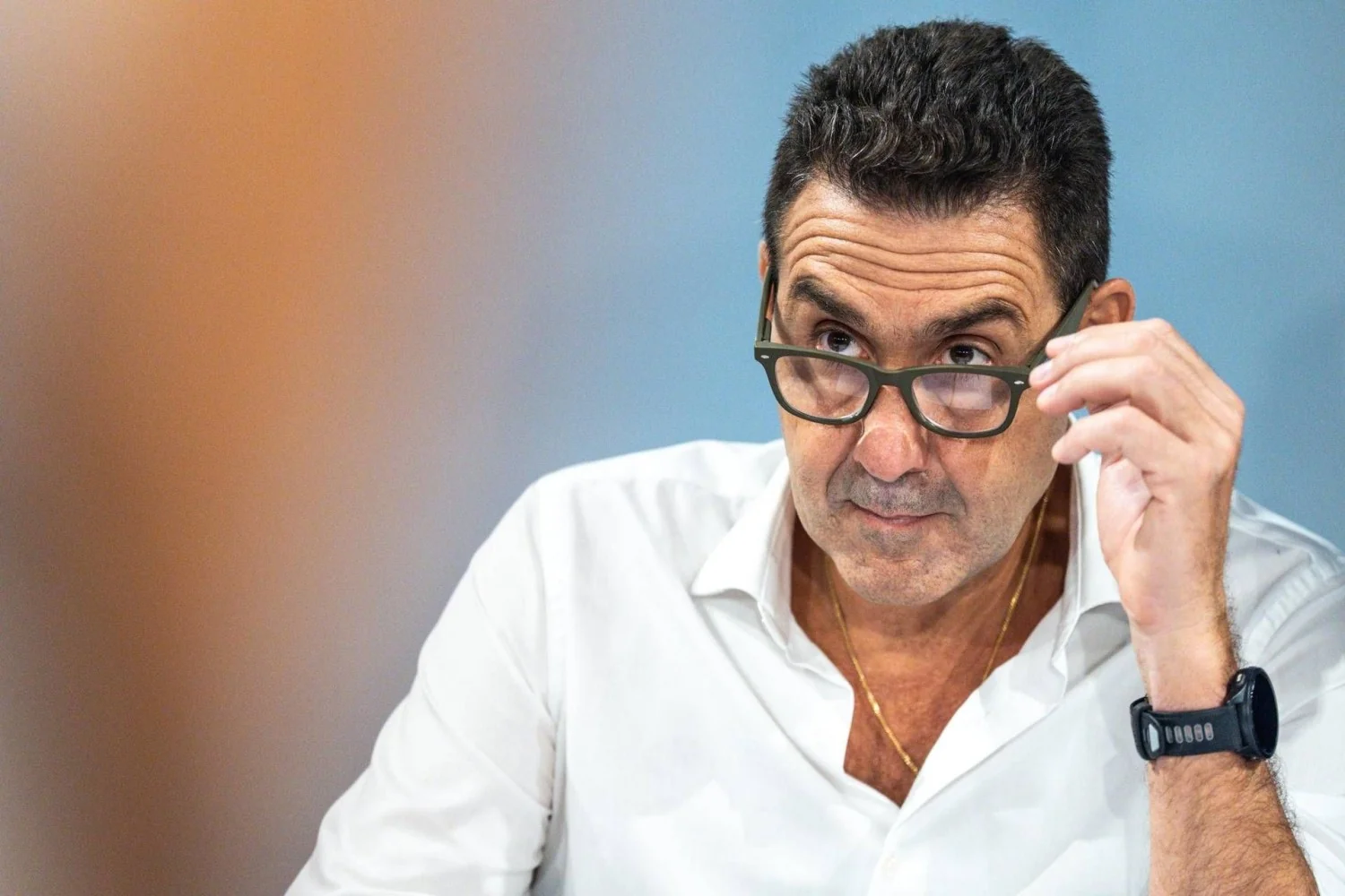 Sondagem Ipsos: Fratelli d'Italia em alta, Vannacci recua e centro-direita permanece estável