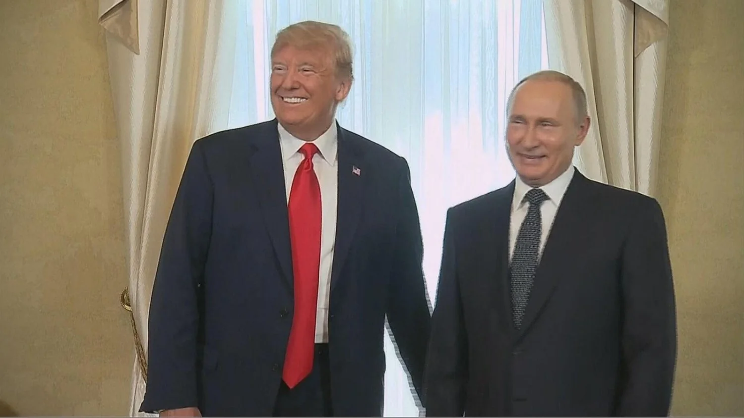 Trump fecha acordo com Putin para importação de diesel após impasse com Zelensky, dizem fontes