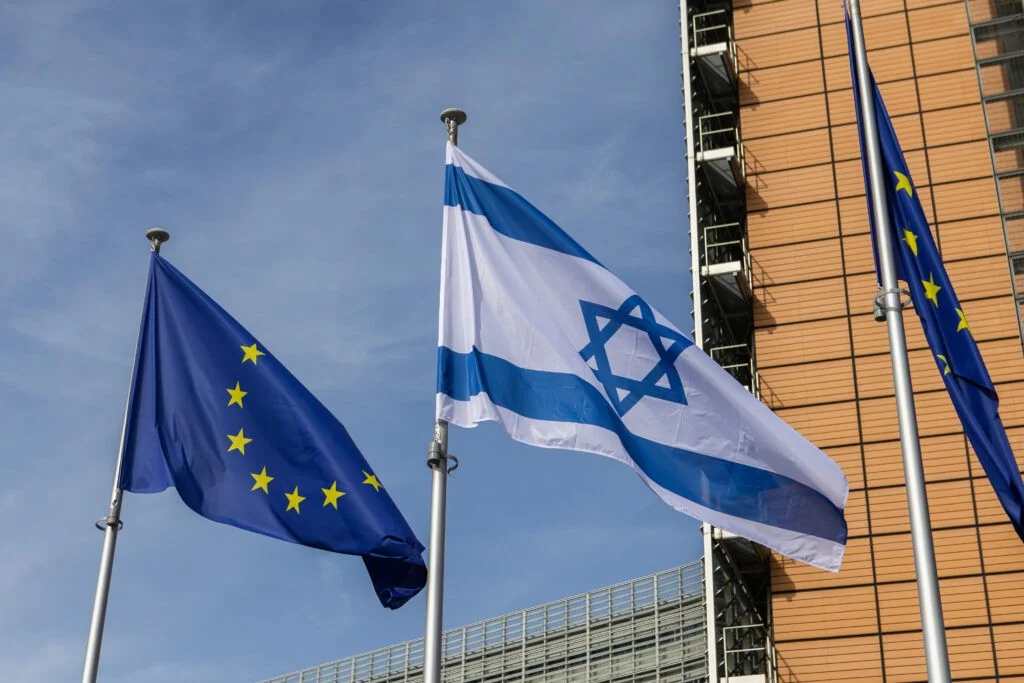 UE elogia votação em Israel e manifesta desejo de cooperar com o futuro governo