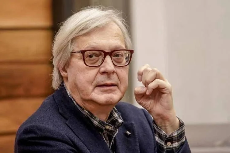 Vittorio Sgarbi submetido a tracheostomia no Gemelli; boletim indica condições estáveis