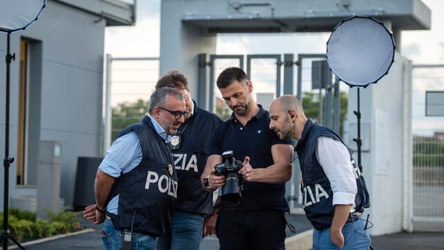 Calendário Policial Italiano 2025: O Espírito do Serviço Público