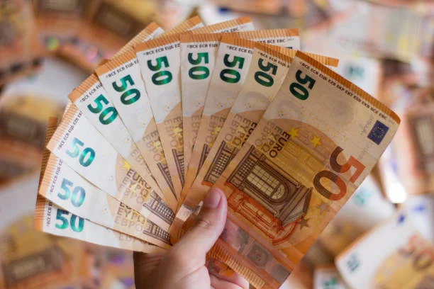 O Desafio para a Itália: O futuro do salário mínimo