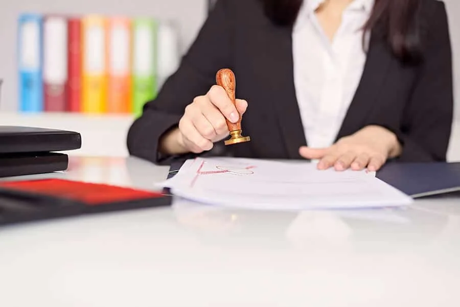 Legalize Seus Documentos de Forma Correta e Segura na Itália