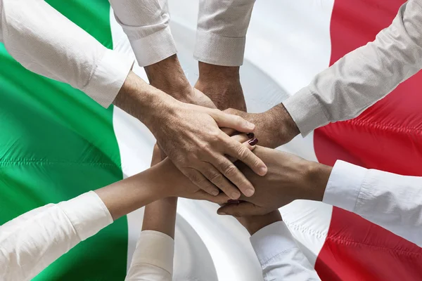 Com.It.Es: Representação e Apoio aos Italianos no Exterior
