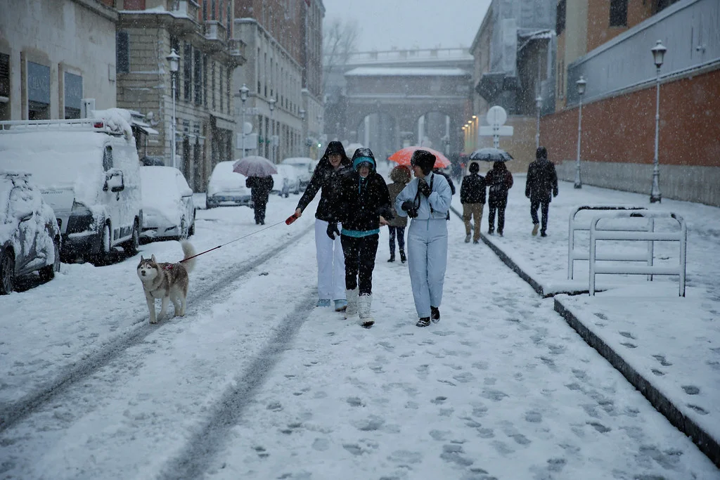 Inverno Intenso: Tempestades de Neve e Geadas na Itália