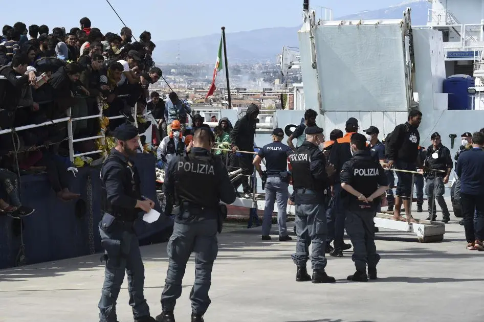 Crise Migratória: Itália Aceita 3 de 12.841 Migrantes Devolvidos pela Alemanha