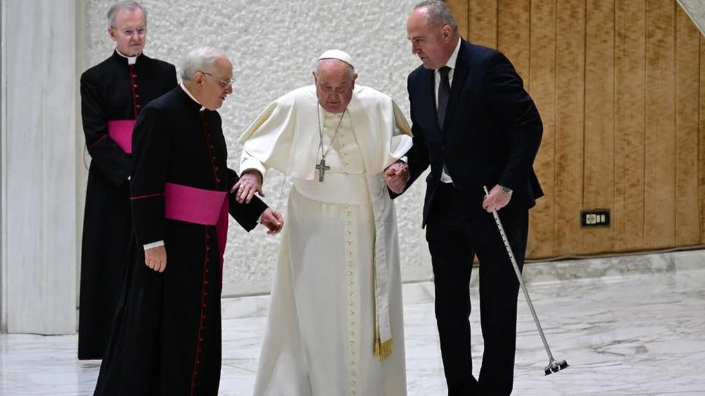 Ritos de Cinzas em 2025: Cardeal De Donatis Substitui Papa Francisco