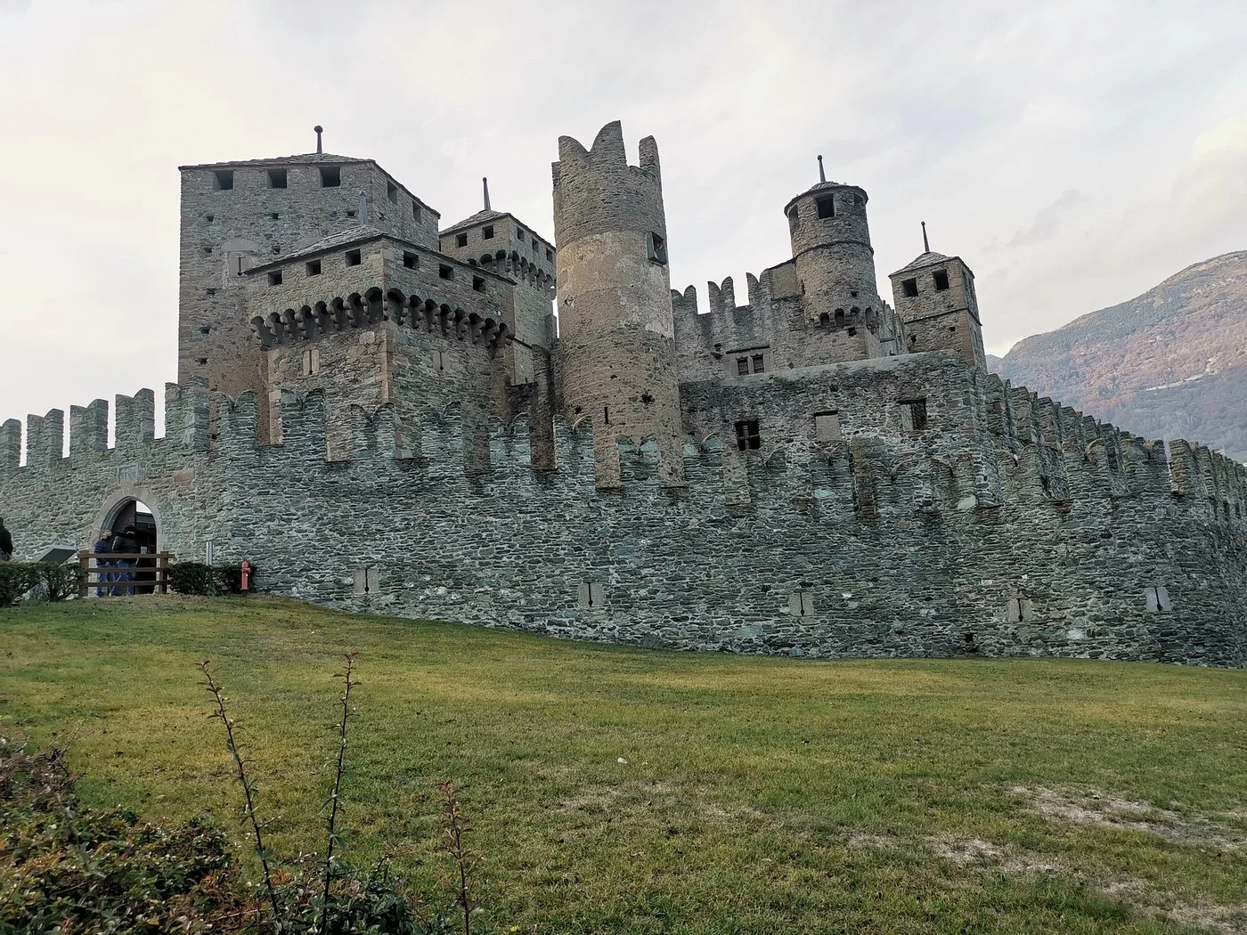 Aosta em 1 Dia: Quanto Custa, Roteiro e Dicas dos Alpes Italianos