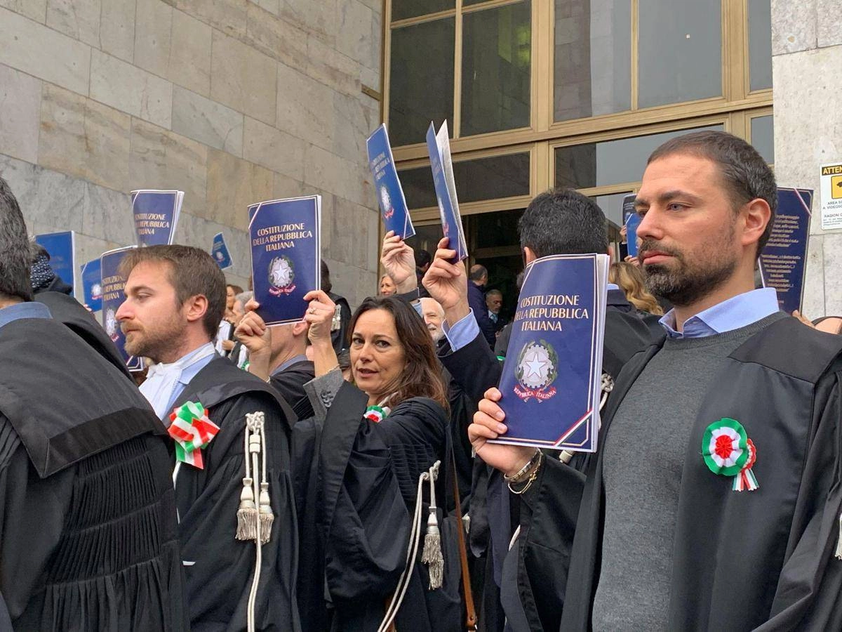 Crise: Tribunais Italianos Não Conseguem Acompanhar o Aumento de Pedidos de Cidadania Italiana