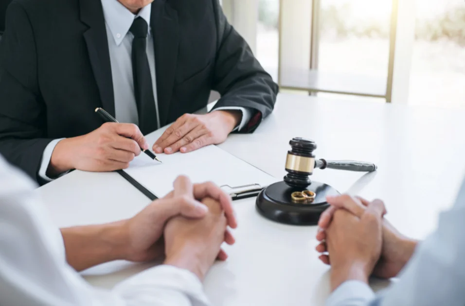 Divórcio e Permesso di Soggiorno: Como Continuar Morando na Itália Após a Separação?