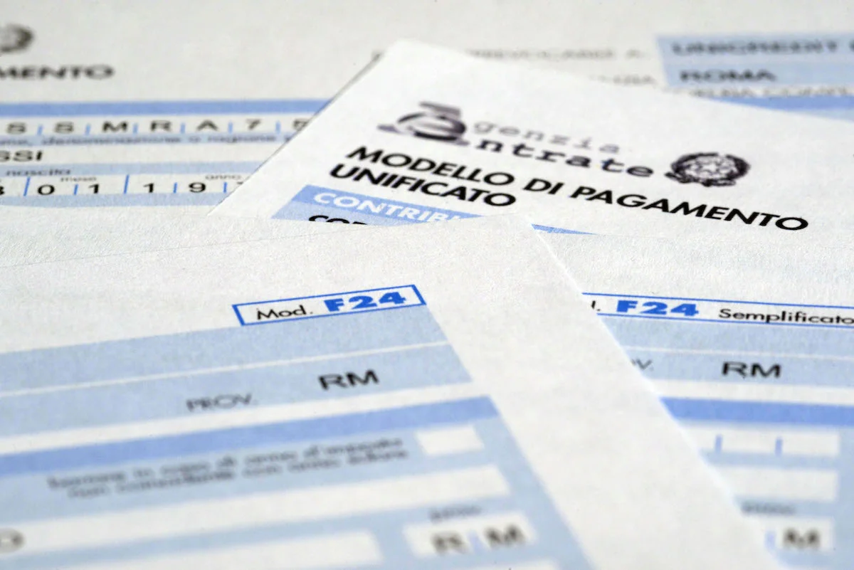 Reforma do IRPEF 2025: Alíquotas Reduzidas e Novas Regras de Dedução