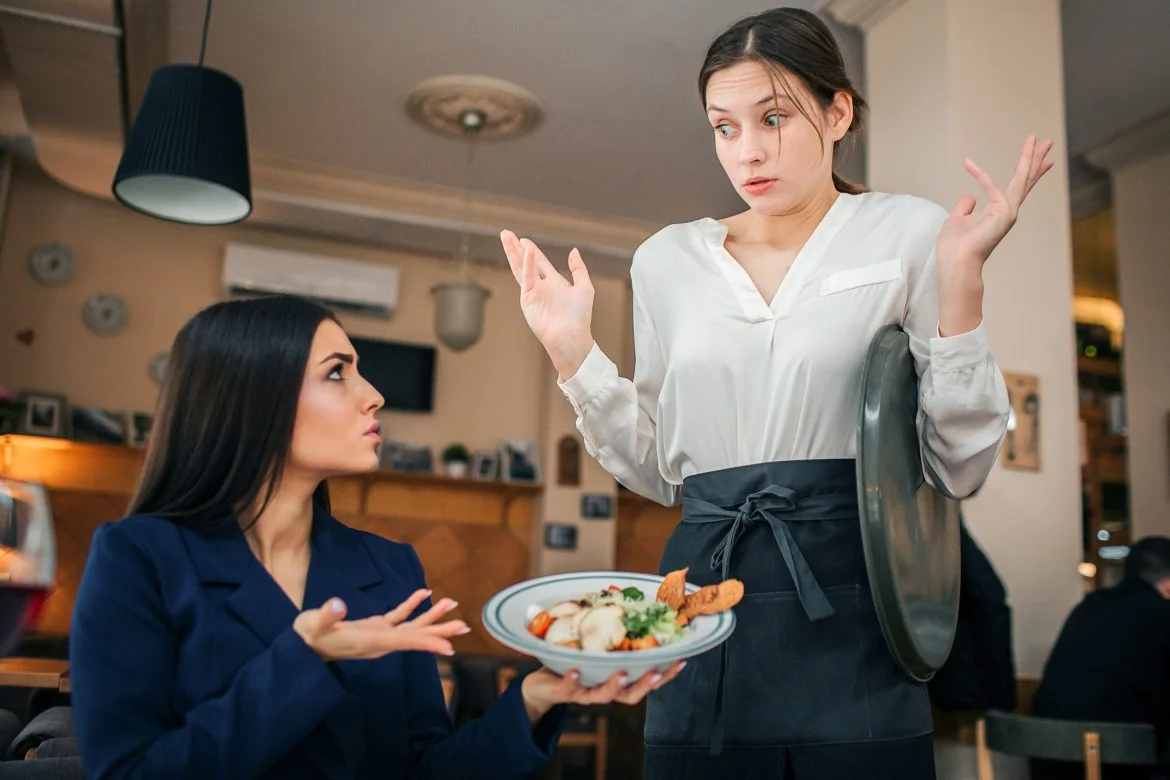 Por que os italianos falam tão alto e com as mãos?